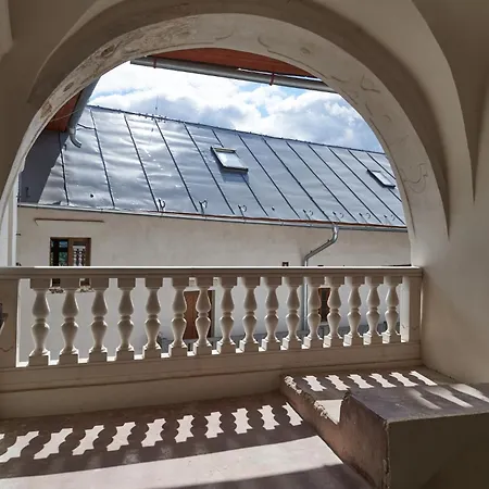 Mariam V Hellovom Dome Apartamento *