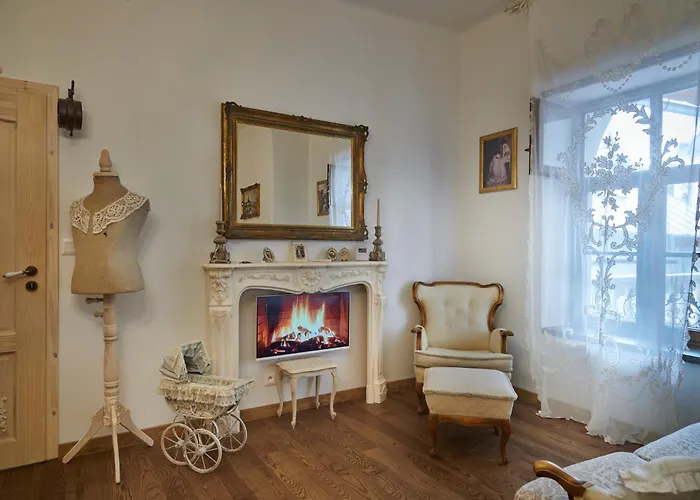 Mariam V Hellovom Dome Διαμέρισμα Banská Štiavnica