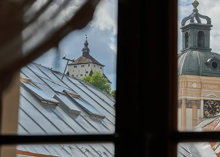 Mariam V Hellovom Dome