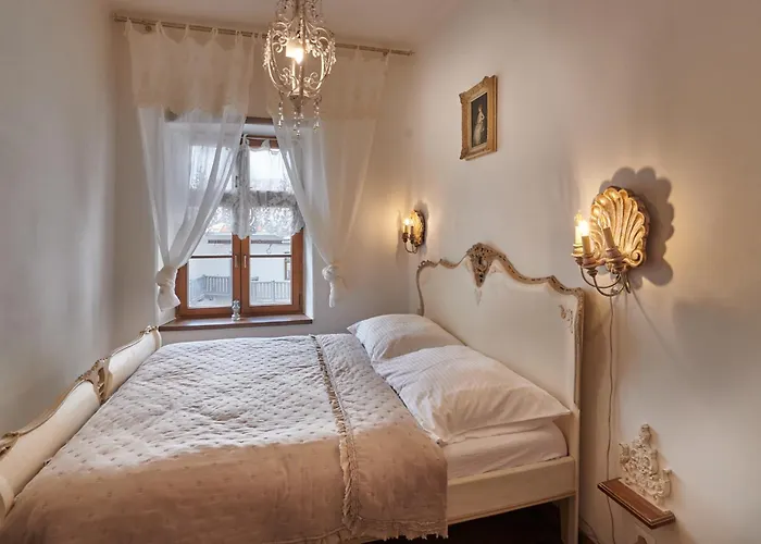 Mariam V Hellovom Dome